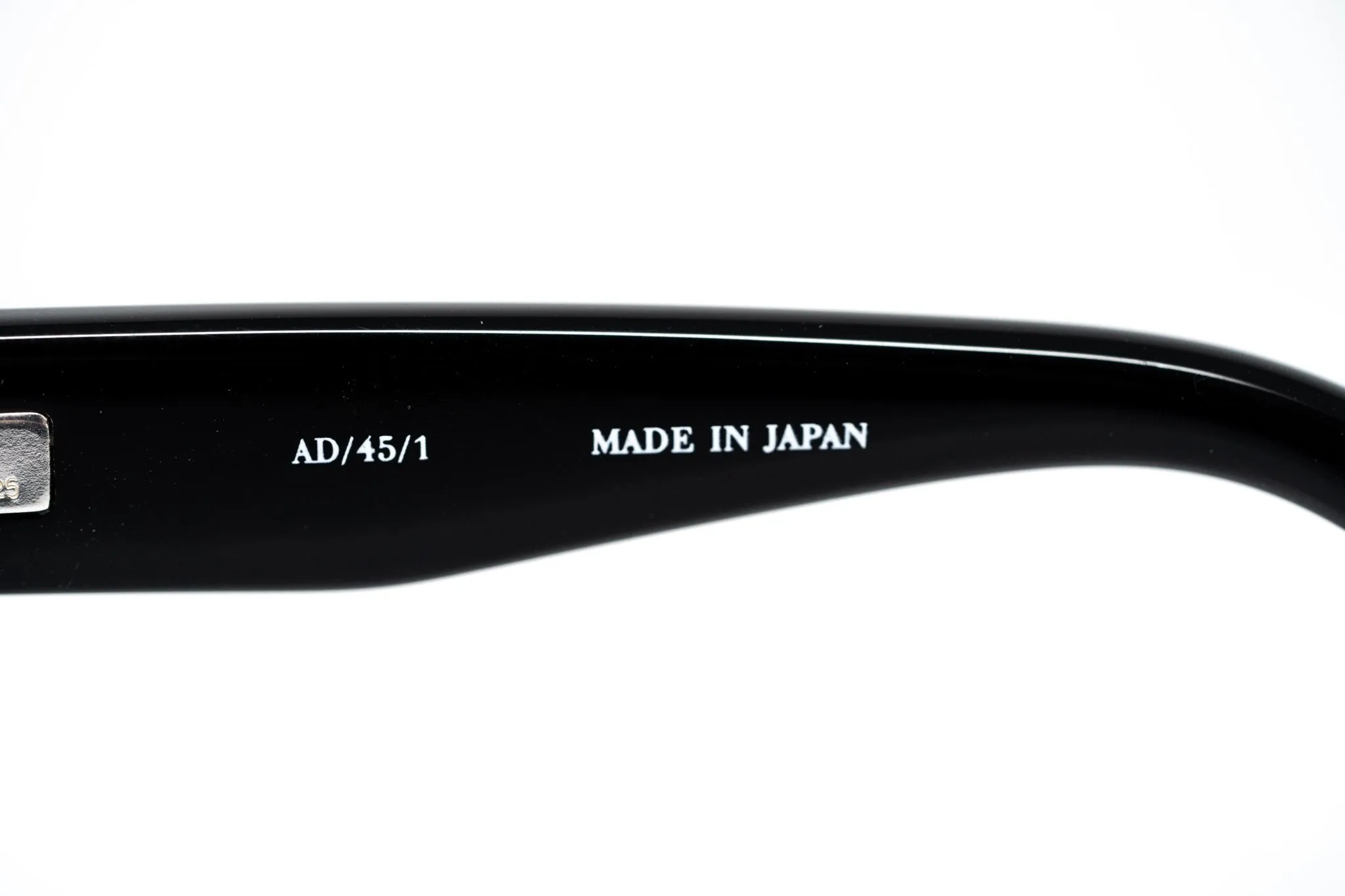 Ann Demeulemeester Sunglasses Round Black and Grey Graduated AD45C1SUN