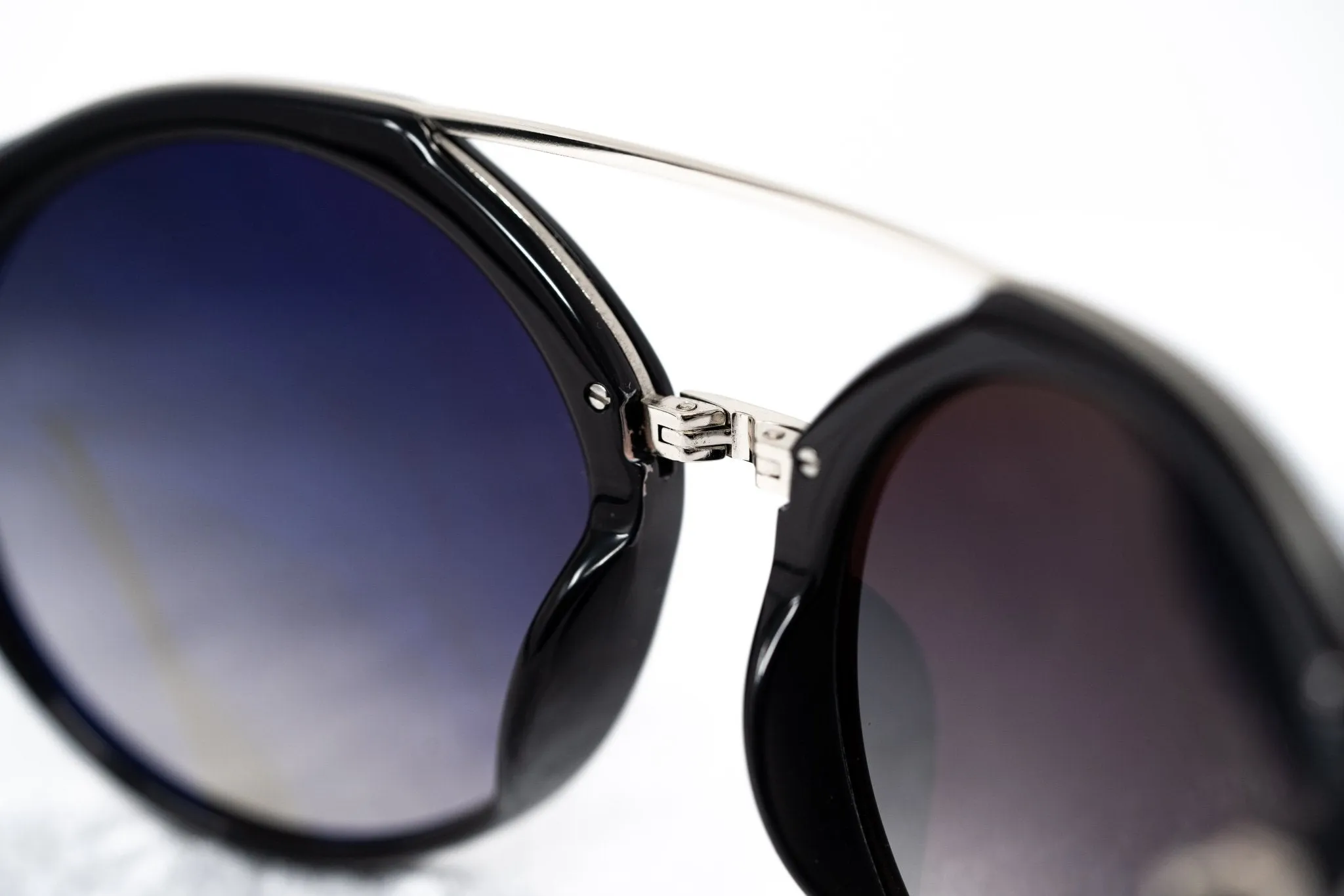 Ann Demeulemeester Sunglasses Round Black and Grey Graduated AD45C1SUN