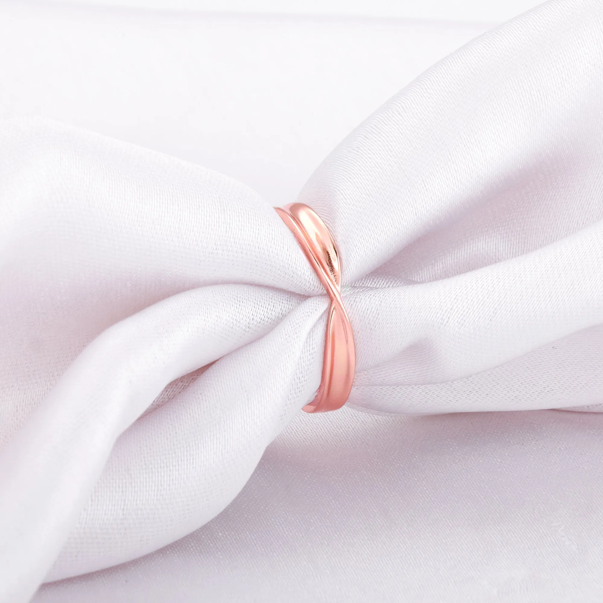 Anushka Sharma Rose Gold Minimal Grace Ring Giva