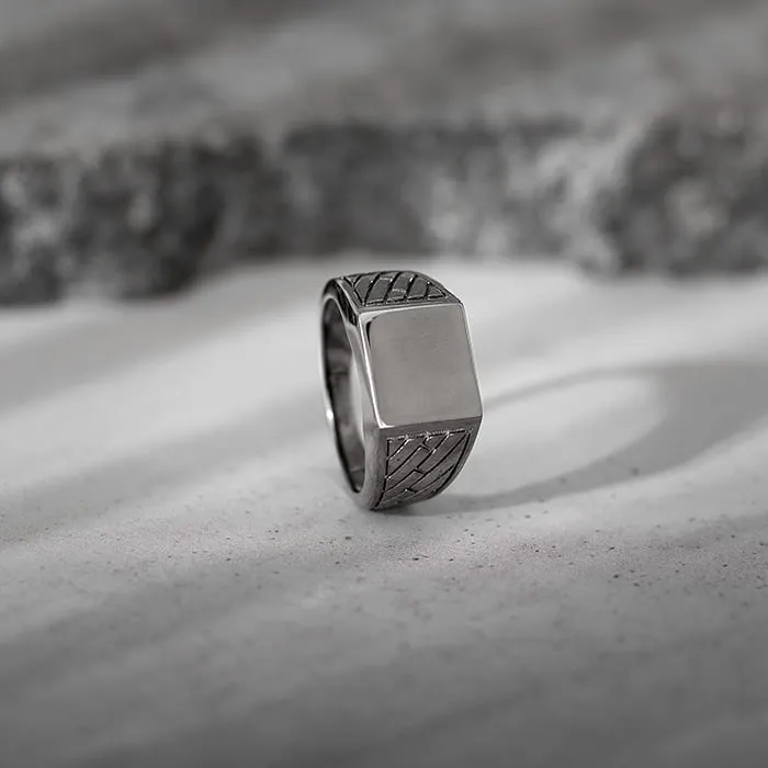 Black Rhodium Ultimate Ring For Him Giva