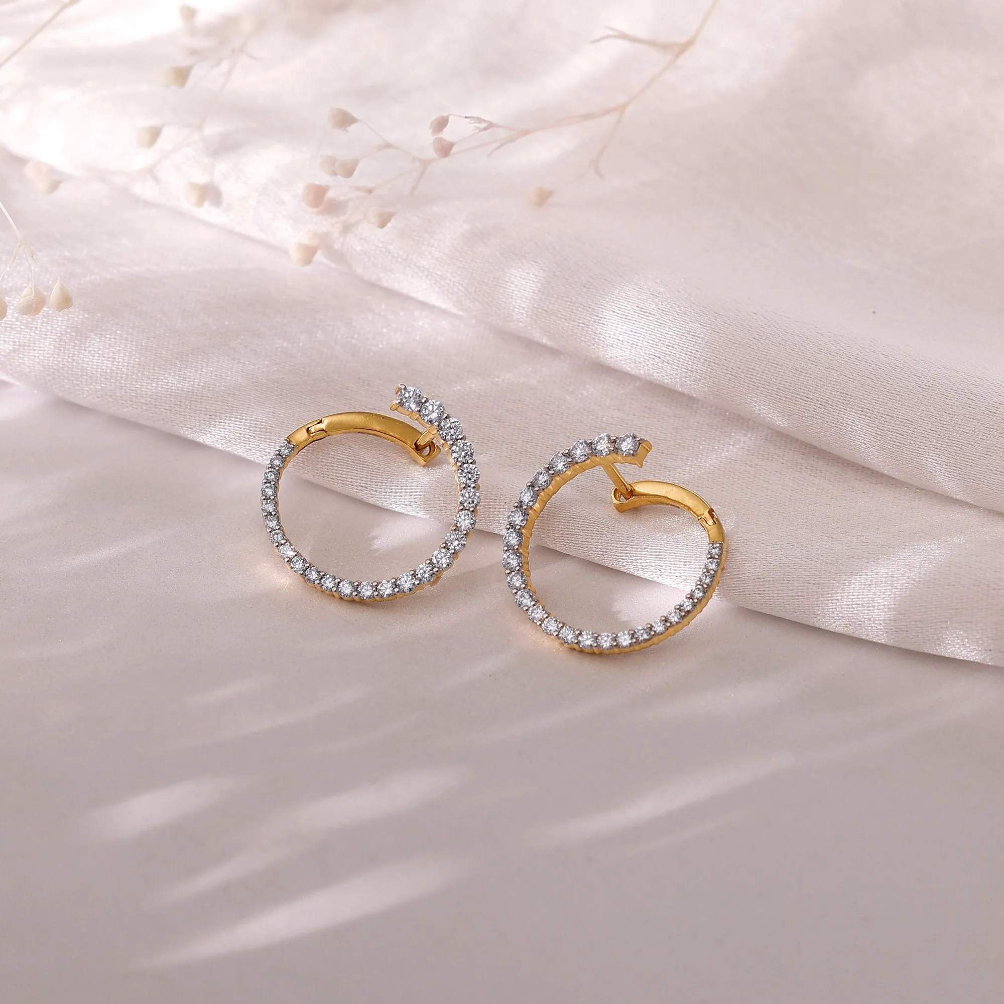 Gold Spark On Diamond Earrings Giva