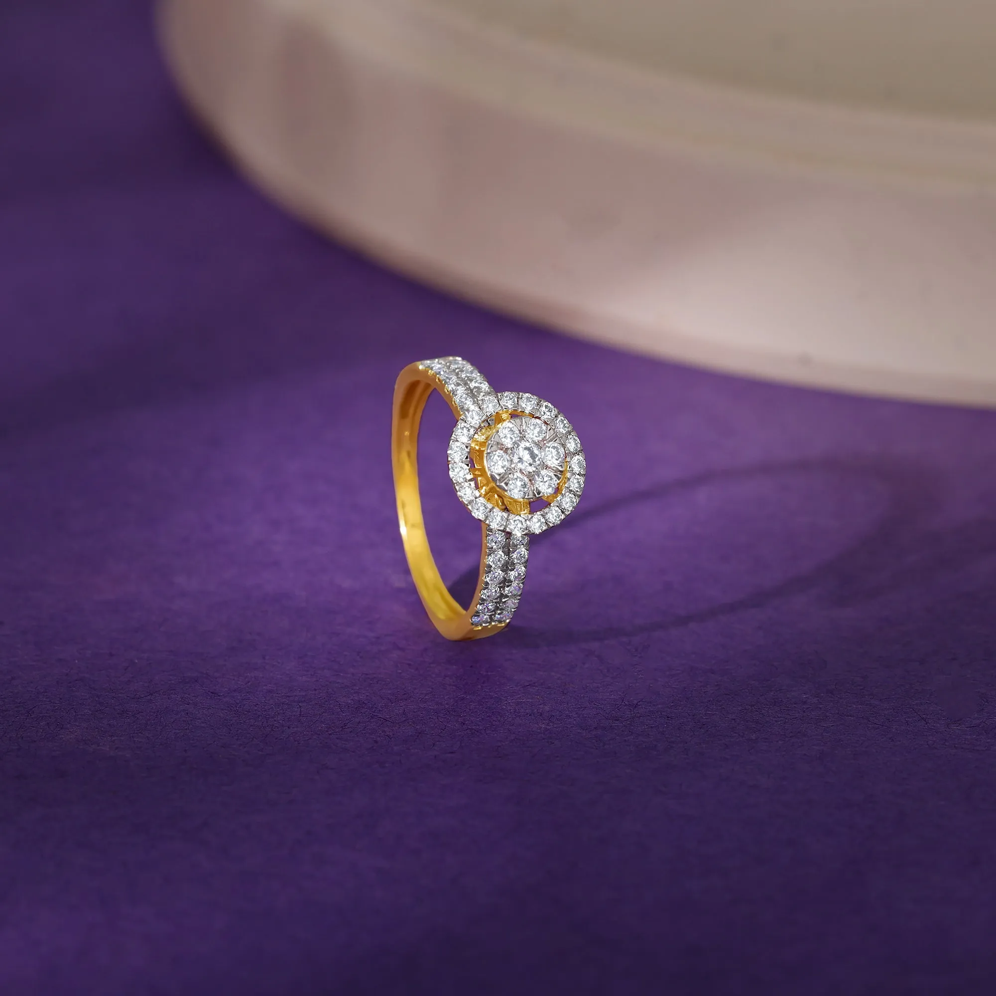 Gold Whirlwind Diamond Ring Giva