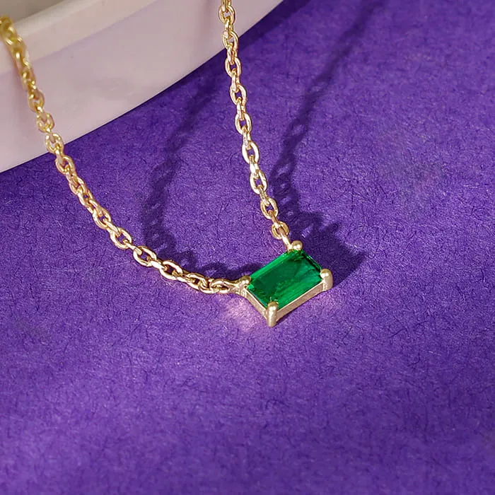 Golden Baguette Glow Necklace Giva