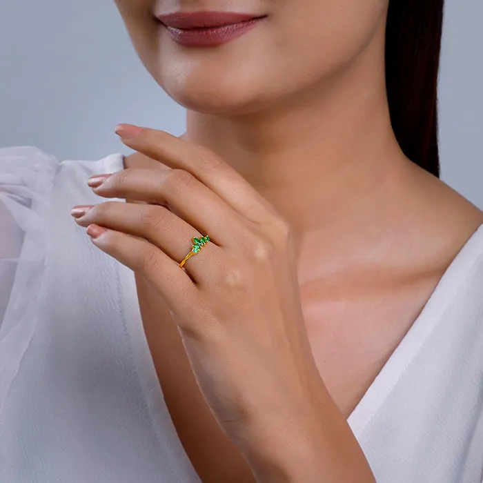 Golden Emerald Marquise Ring Giva