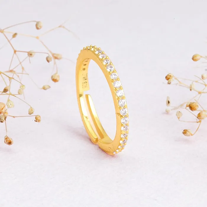 Golden Minimal Zirconia Ring Giva