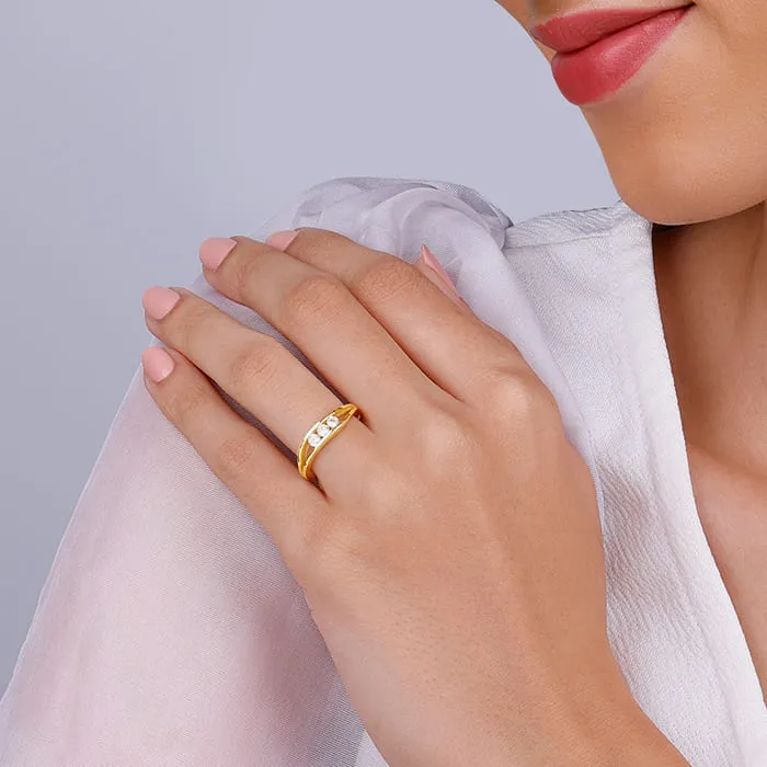 Golden Wave Crest Ring Giva