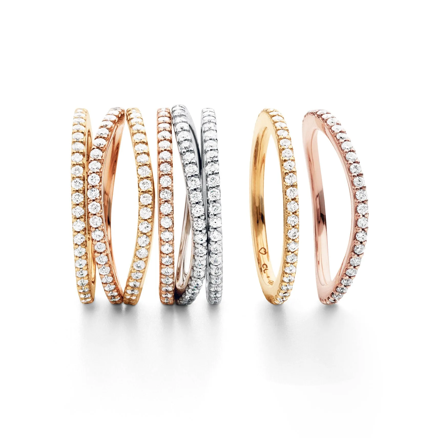 Love Bands Curved 18K Whitegold Ring w. Diamonds