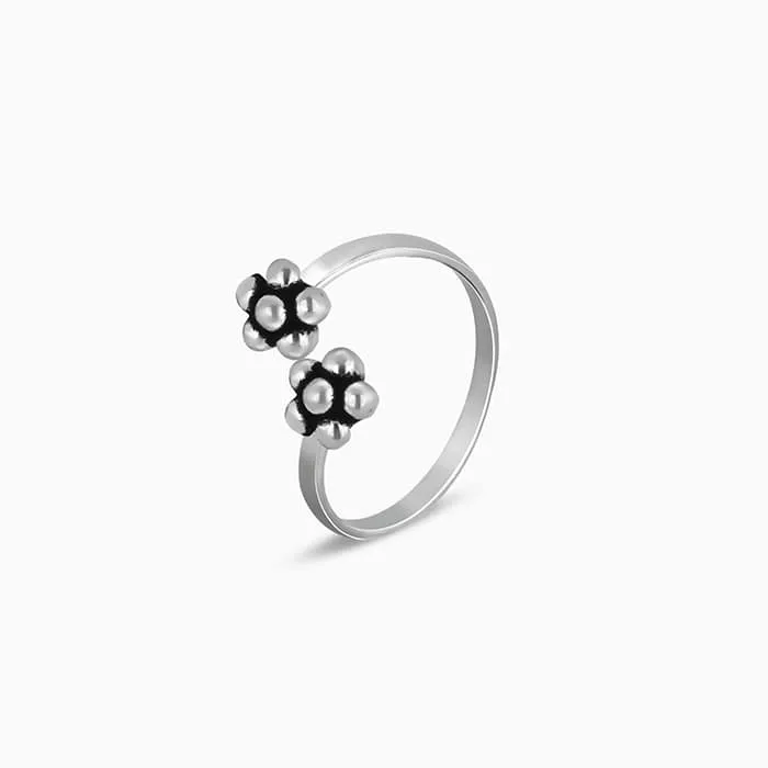 Oxidised Silver Floral Beaded Toe Rings Giva
