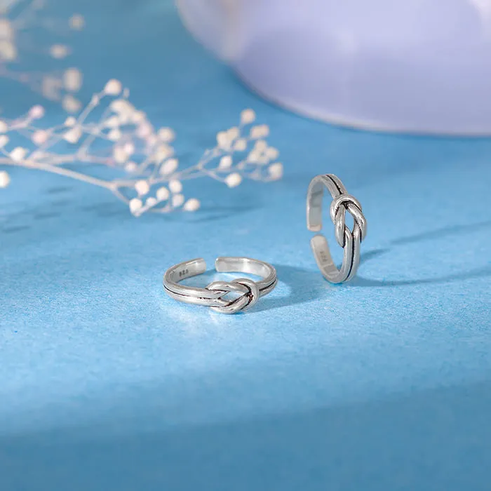 Oxidised Silver Love Knot Toe Rings Giva