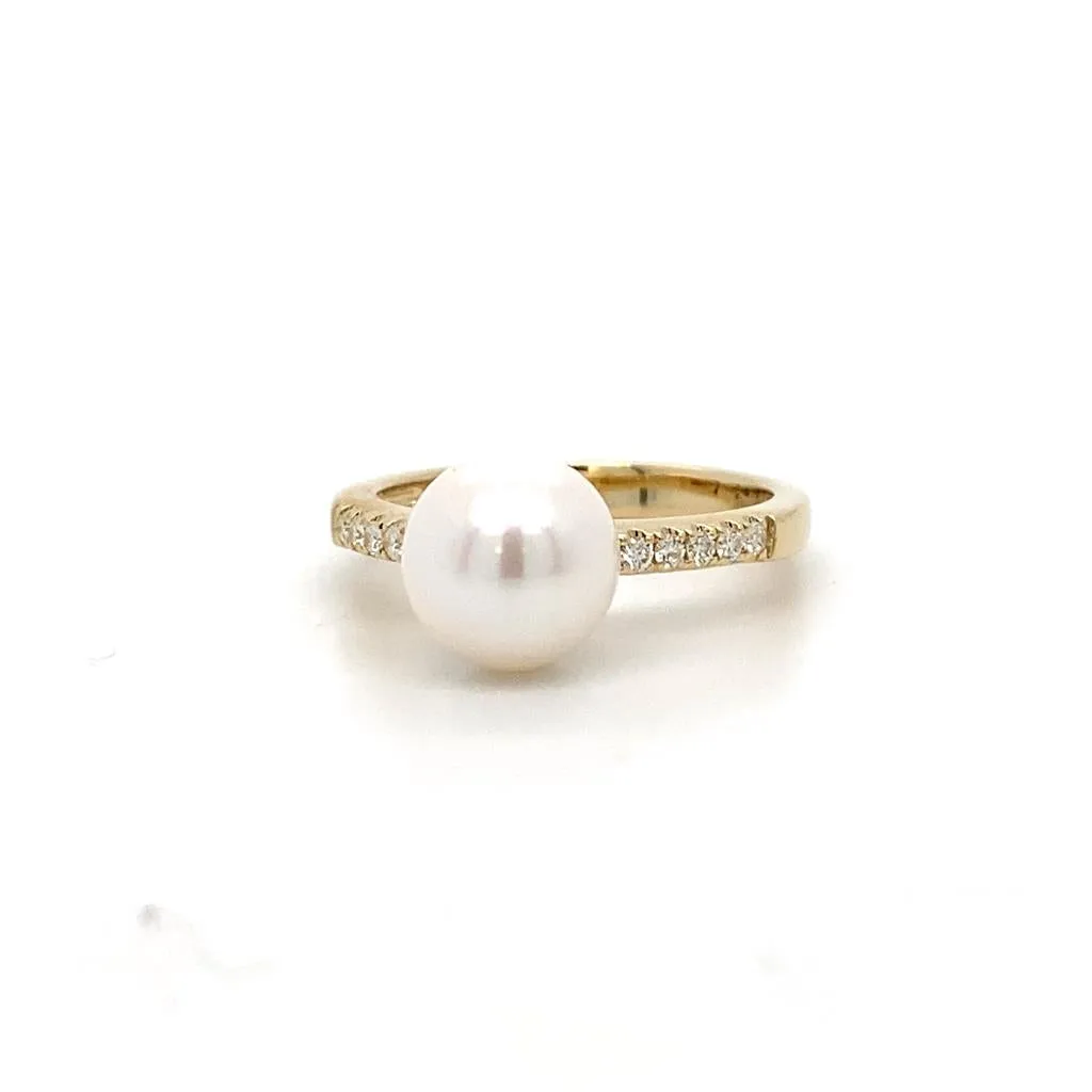 Pearl Ring