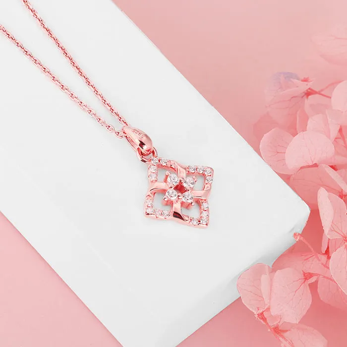 Rose Gold Double Rosette Pendant with Link Chain Giva