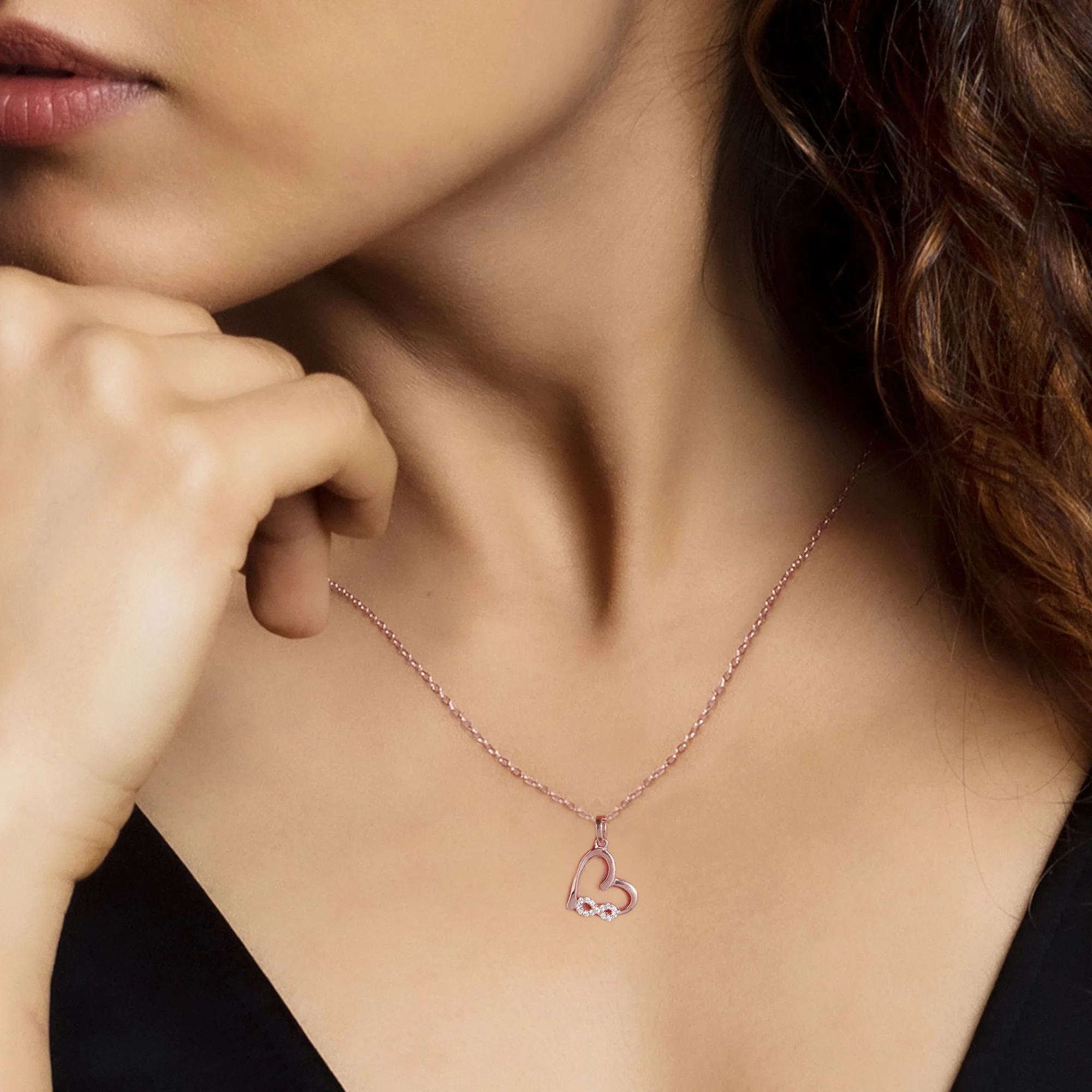 Rose Gold Infinity Heart Pendant with Link Chain Giva