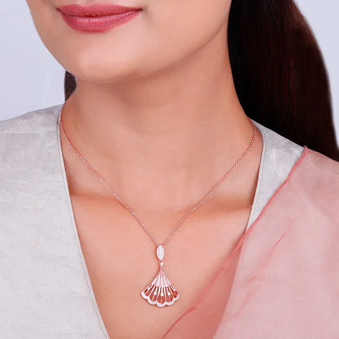 Rose Gold Seashell Pendant With Link Chain Giva
