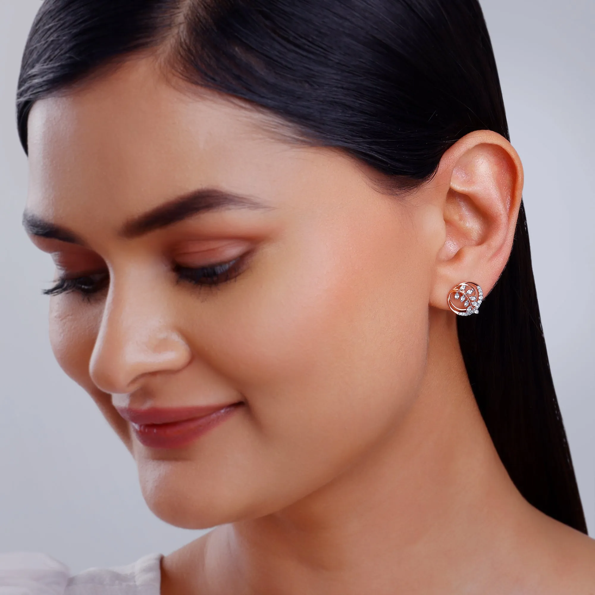 Rose Gold Sweet Alyssum Diamond Earrings Giva