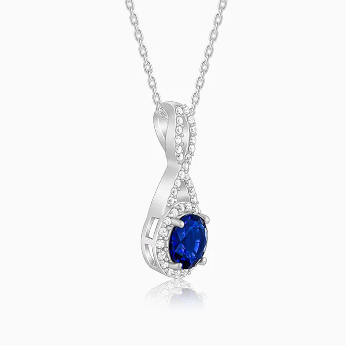 Silver Blue-maze Pendant With Link Chain Giva