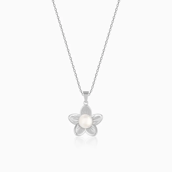 Silver Floral Pearl Pendant with Link Chain Giva