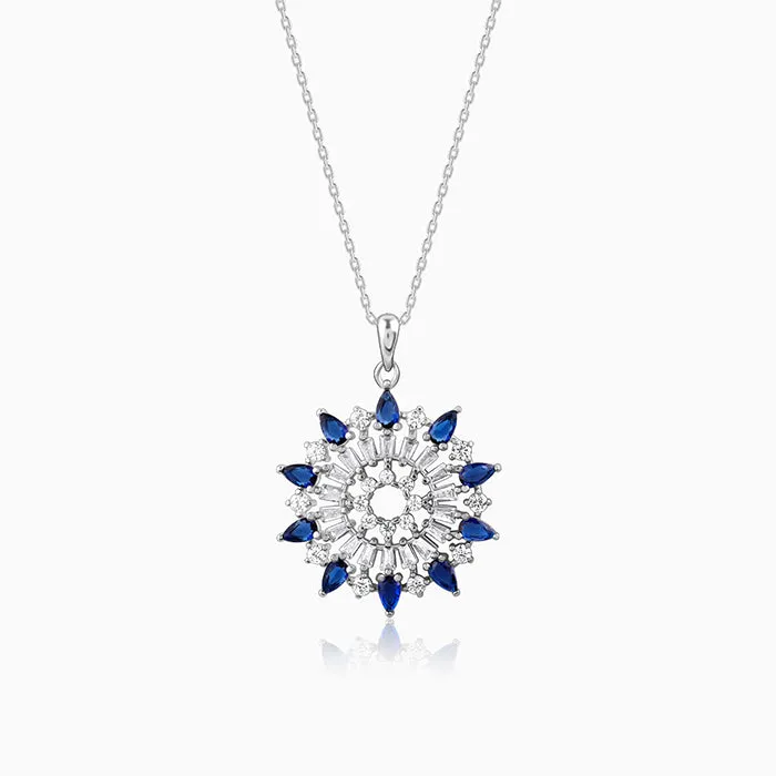 Silver Flourishing Pendant With Link Chain Giva