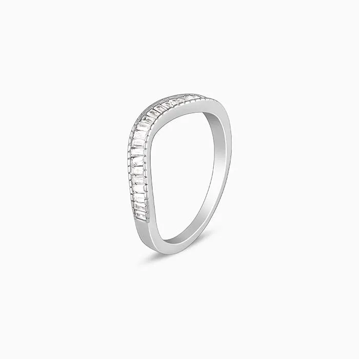 Silver Hillock Ring Giva
