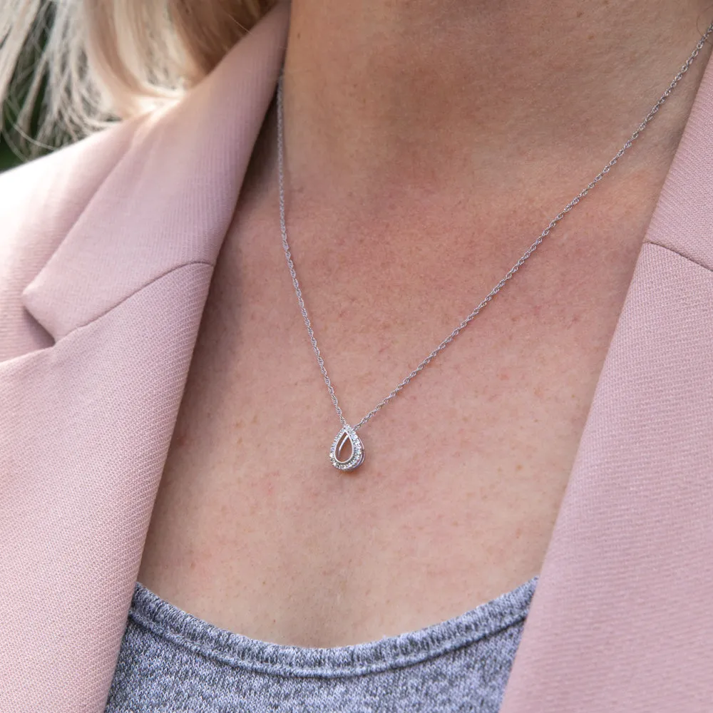 Silver Luminesce Laboratory Grown Diamond Pendant Shiels
