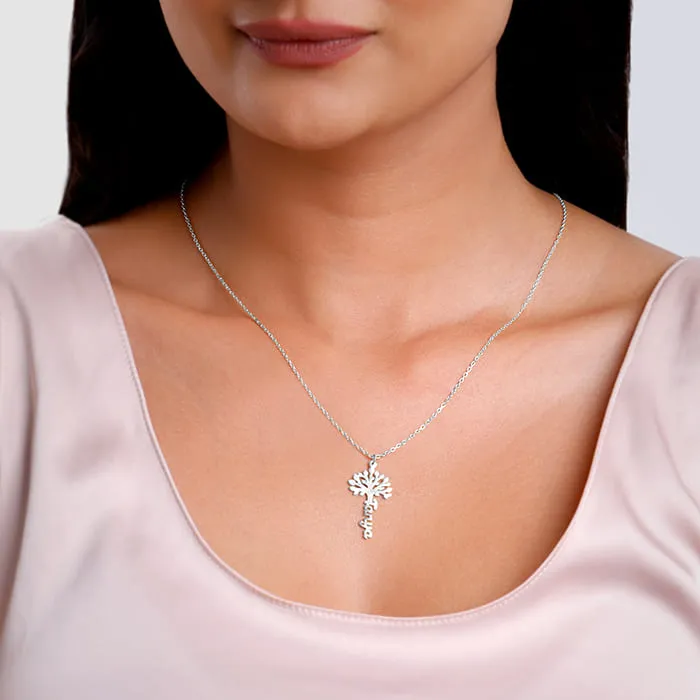 Silver Personalised Tree of Names Pendant with Link Chain Giva