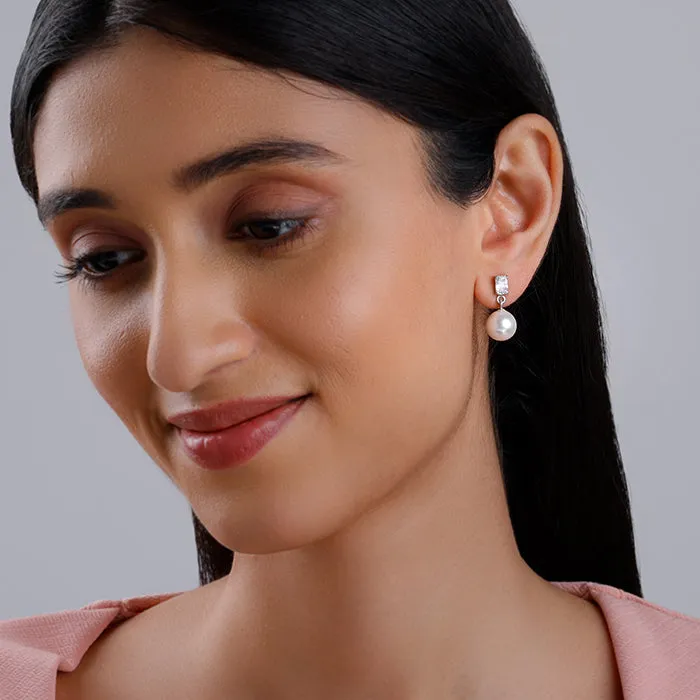 Silver Shining Pearl Earrings Giva