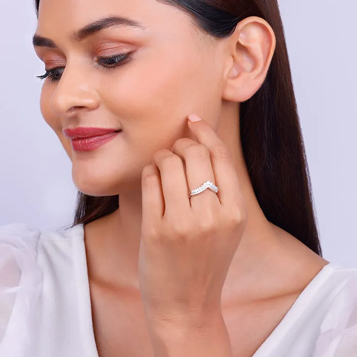 Silver Tiara Vanki Ring Giva