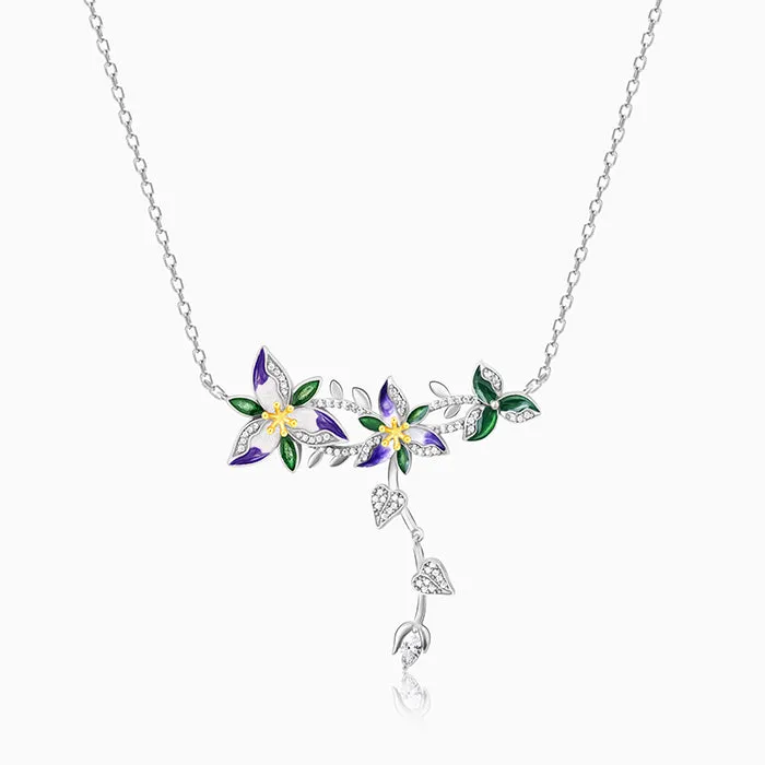 Silver Trillium Necklace Giva