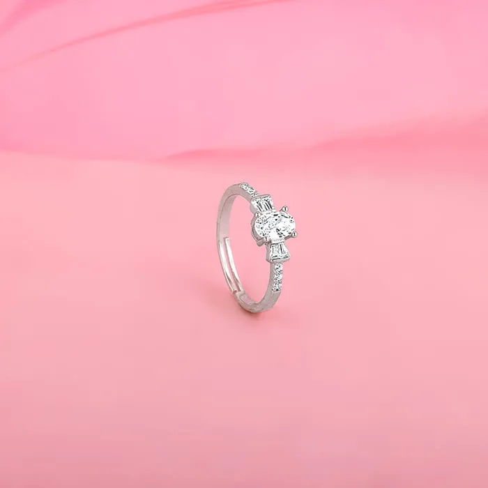 Silver Winged Oval Ring Giva