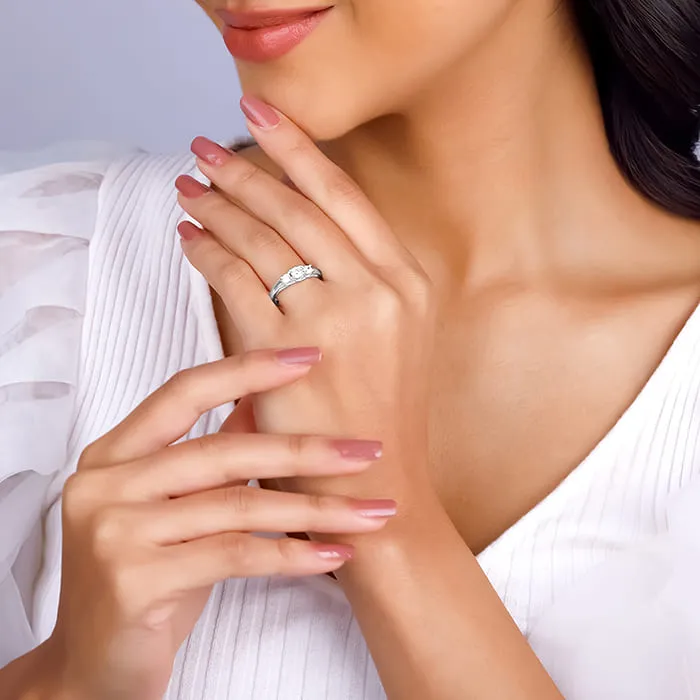 Silver Zircon Trilogy of Love Ring Giva