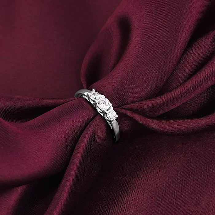 Silver Zircon Trilogy of Love Ring Giva