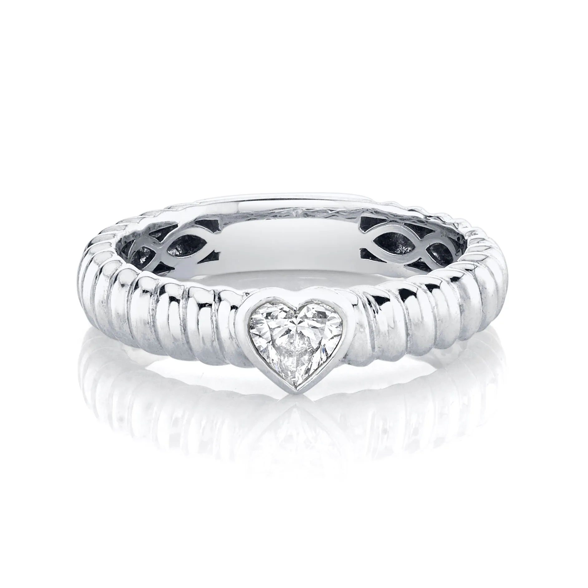 THIN ZOE RING WITH DIAMOND HEART CENTER Anita Ko